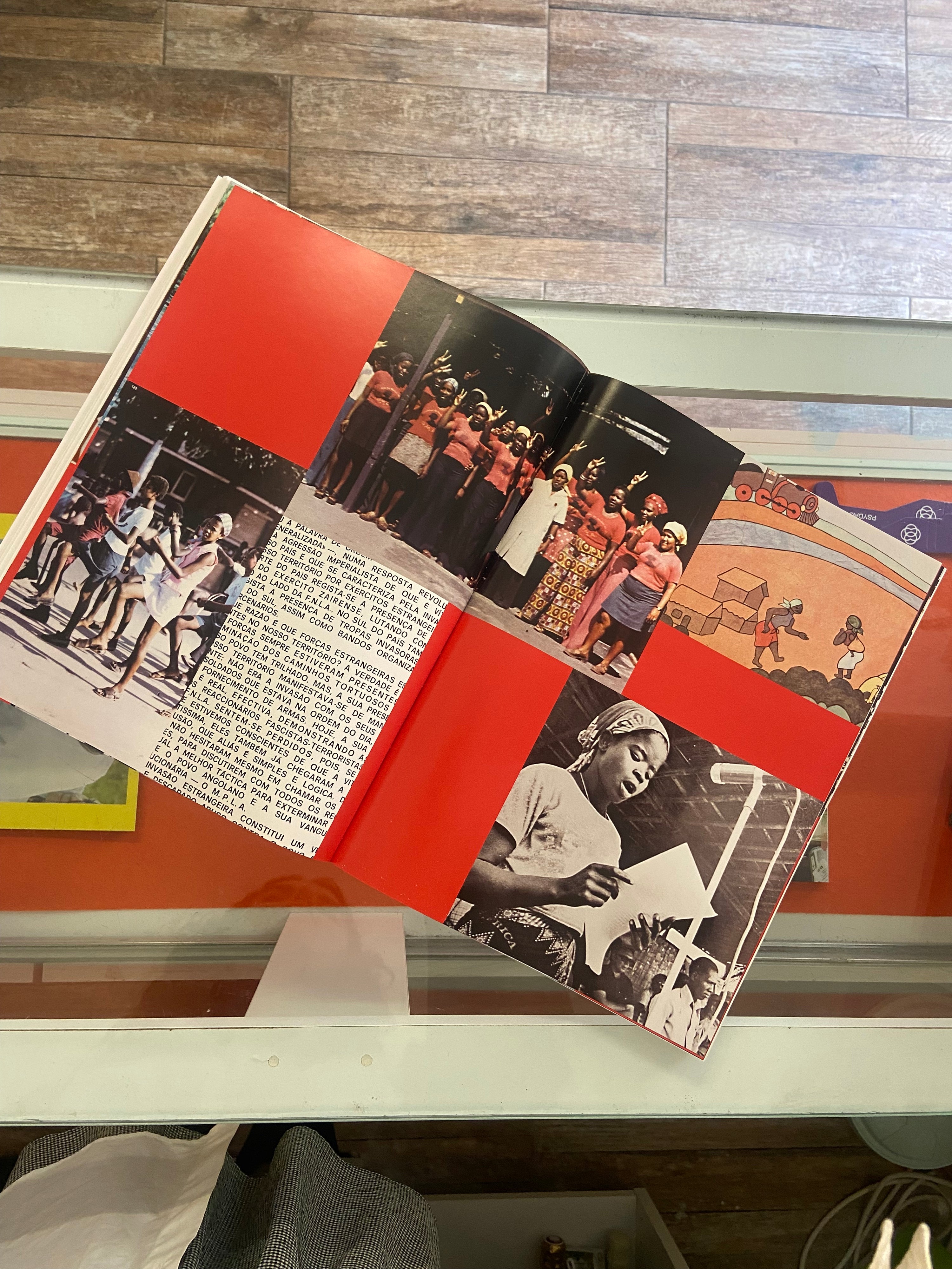Generalized Visual Resistance: Photobooks and Liberation Movements